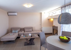 SOLON - DELUXE CITY CENTER APARTMENT