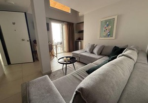 Stylish Studio Apartment - 8F House