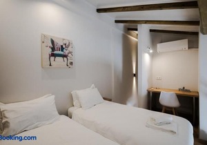 Stylish Studio Apartment - 8F House