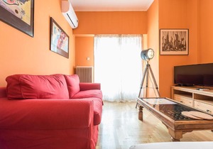 Sunny Loft in Koukaki by Cloudkeys