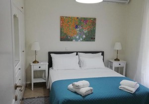Sunny stay furnished apartment in Kanoni