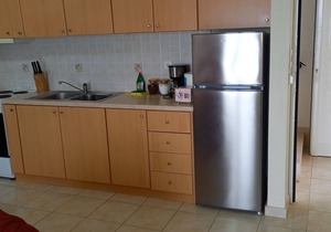 Sunrise 2 Apartment - Beautifully Located Air Conditioned Apartment Above Beach