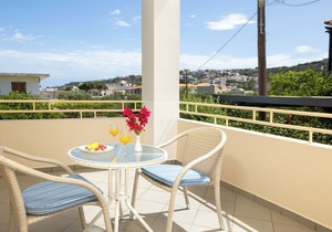 SYNNY AND COMFORTABLE STUDIO NEAR CRYSTAL WATER SANDY BEACH