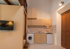 The Neighborhood- Maisonette 5