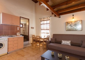 The Neighborhood- Maisonette 6