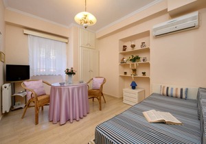 The Old Mansion One Bedroom Apartment