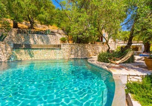 The Olive Press - Agni Bay: Large Private Pool, Walk to Beach, Sea Views, A/C, WiFi, Car Not Require - 231