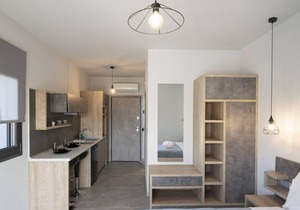 TheaSea Luxury Suites- Studio Suite 1
