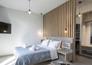 TheaSea Luxury Suites- Studio Suite 2