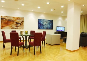 Theoxenia House Hotel