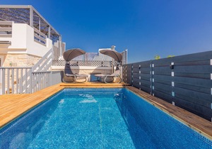 Thrapsano House at Iraklion Crete for up to 8 Persons