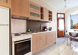 Two-bedroom apartment with Sea View and Balcony