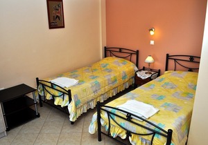 Tzivras Standard Apartment