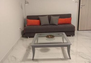 V17 Syntagma Studio