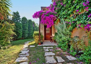 Vacation home in the Archanes with balcony