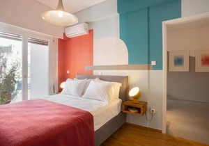 Veikou2 in Athina with 2 bedrooms and 1 bathrooms