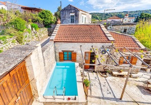 Vereniki Villa | Heated Pool