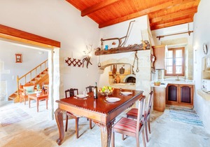 Vereniki Villa | Heated Pool