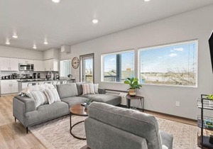 Very New 2 Bed 2 Bath Near DT and Perry District in Spokane