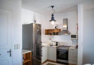 Villa 110 m2 in Agia Irini, walking distance to beach with pool access, 7 guests