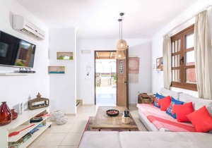 Villa ∙ 2 bedrooms ∙ 4 guests