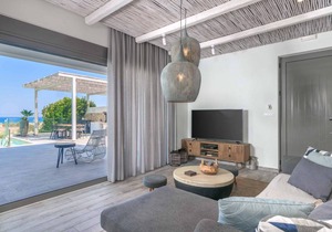 Villa ∙ 6 bedrooms ∙ 6 guests