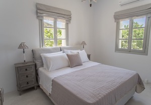 Villa Agia Irini Cove 2 with common pool for only 3 villas