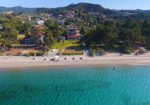 Villa Argo 1 - Beachfront, Big gardens, Amazing Location and Panoramic Views!