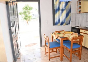 Villa Irene 3 * Two Storey apartment near the sea * Sandy Beach