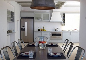 Villa of Cycladic Design, Private Pool, Stunning Views to the Sea & Sunsets near Choulakia Beach