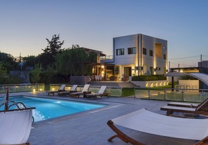 Villa Sfedami 350m² with 55m² pool with spa
