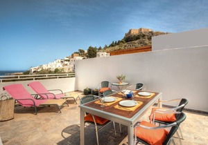 Villa Thalassa 1 | 2 Bedrooms with En-suite | Traditional Lindian Bed |.