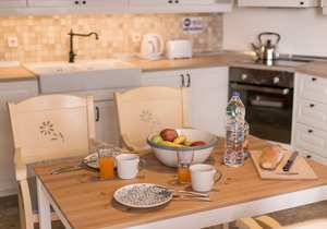 Villa Thalassa Suites 3 | Modern comfort | Traditional Greek charm | Private.