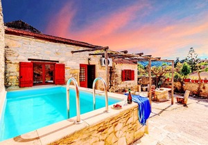 Villa Vereniki with Heated Pool