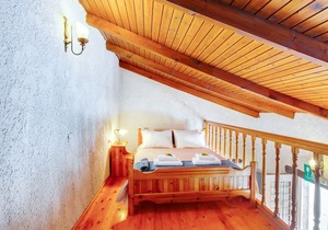 Villa Vereniki with Heated Pool