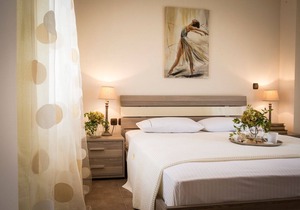 (w) Queen 4 Bedroom Villa | Private Pool
