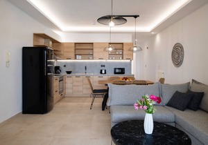 Zen chic apartment,pool,Near beach & amenities