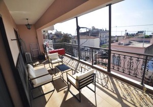 Zennova #80 Kastra Apartment