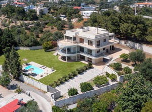 Amaltheia Villa | Asgourou