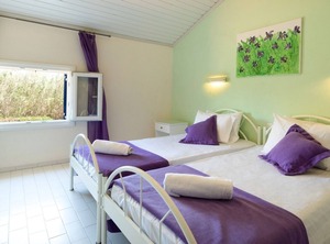 Village Maisonette Roda | Magoulades