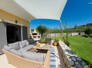 Giannakis Villa | Giannades