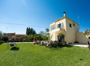 Giannakis Villa | Giannades
