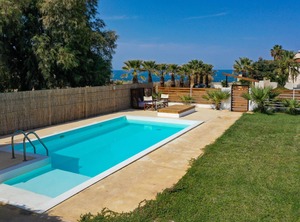 Hara Beach Villa | Pigianos Kampos