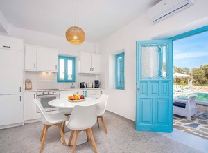 Holiday Archangelos Persons Bedrooms | Kalathos