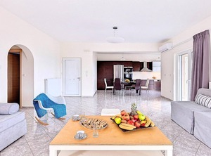 Holiday Kourna Persons Bedrooms | Kournas