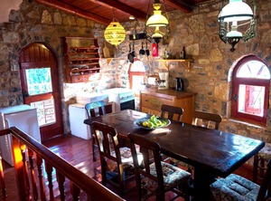 Holiday Plaka Persons Bedrooms | Mavrikiano