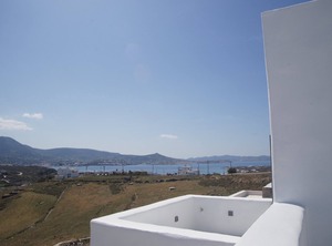 Pelican Paros | Krotiri