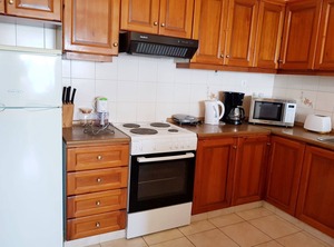 Sunrise Located Air Conditioned Beach | Kefalari