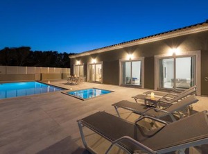 Villa Alonaki Bay | Chalikounas