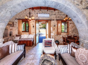Villa Andriana | Frantzeskiana Metochia